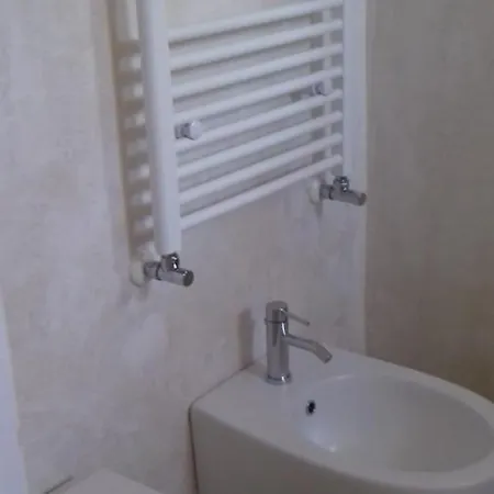 לינה וארוחת בוקר Casa Di Chiara *