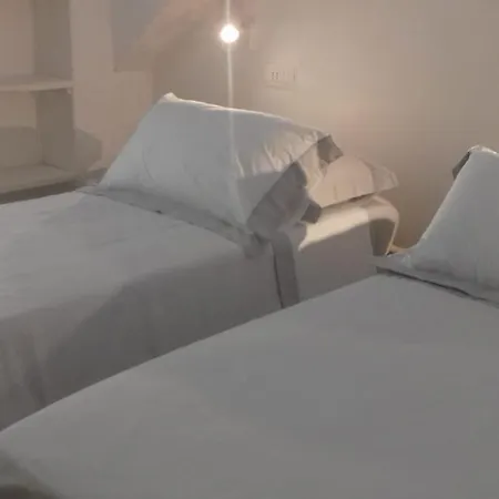 Casa Di Chiara לינה וארוחת בוקר